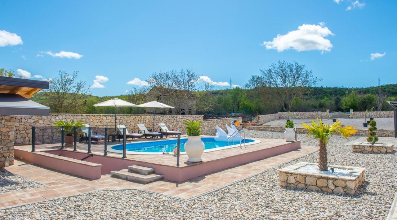 Villa Plavota Liyubuşka Dış mekan fotoğraf