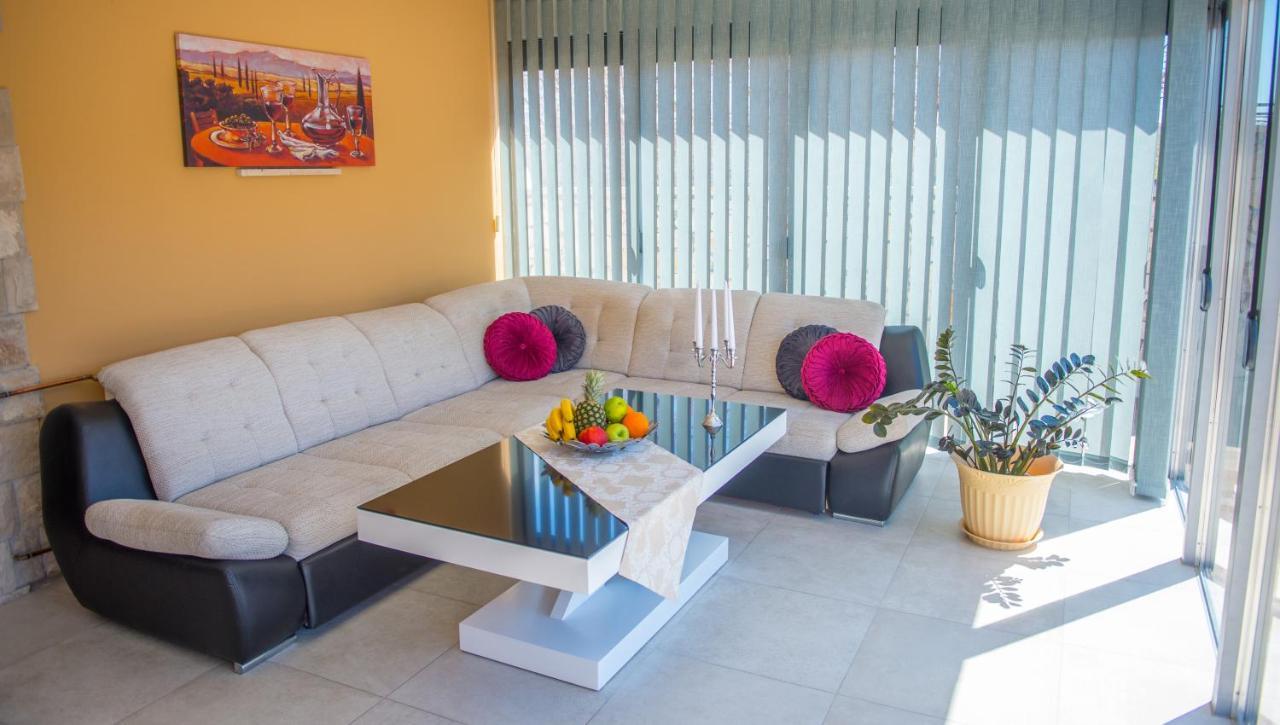 Villa Plavota Liyubuşka Dış mekan fotoğraf