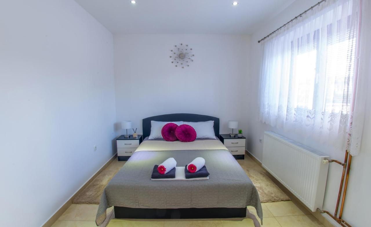 Villa Plavota Liyubuşka Dış mekan fotoğraf