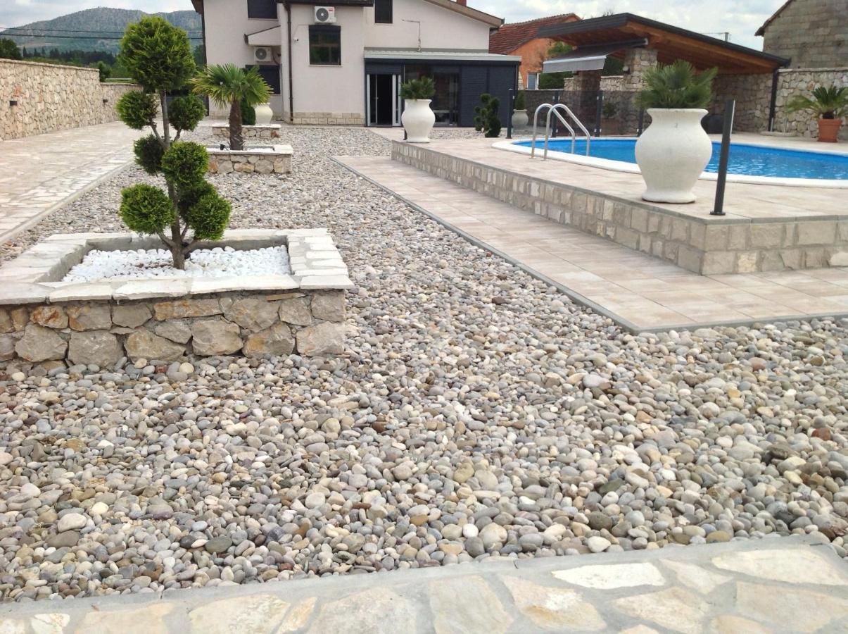 Villa Plavota Liyubuşka Dış mekan fotoğraf